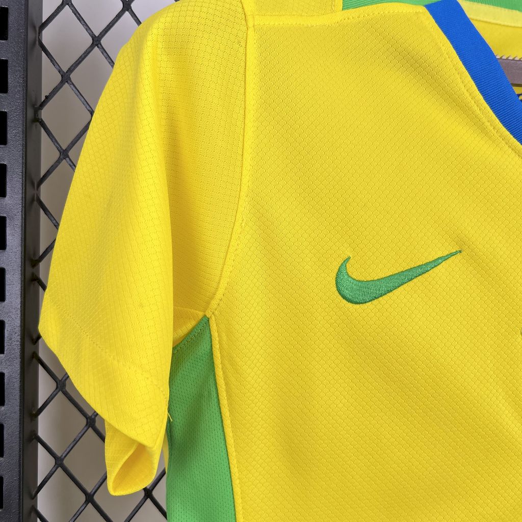 MAILLOT BRESIL FEMININ DOMICILE 2025