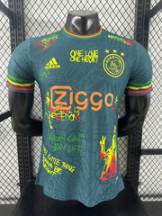 Camiseta del Ajax 25-26
