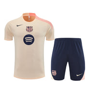 Conjunto de equipación del Barcelona 25/26