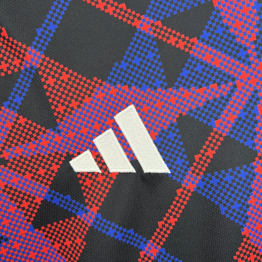 Maillot Lyon entrainement 2025-26