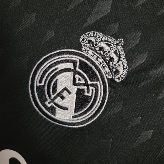 Maillot Real Madrid foot 2023 2024