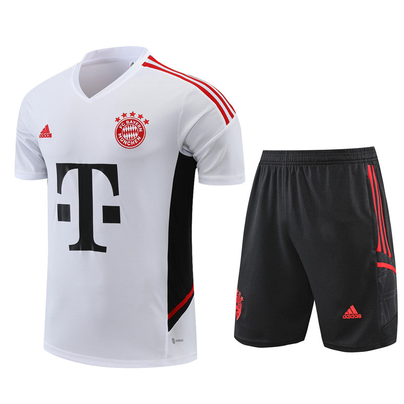 Pantalones cortos de entrenamiento del Bayern de Múnich