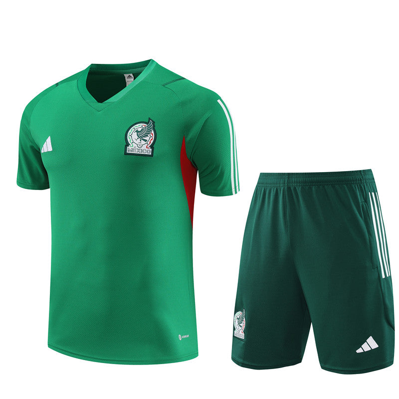 Pantalones cortos de entrenamiento de México