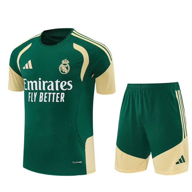 Ensemble Training Real Madrid Vert 2026/2027