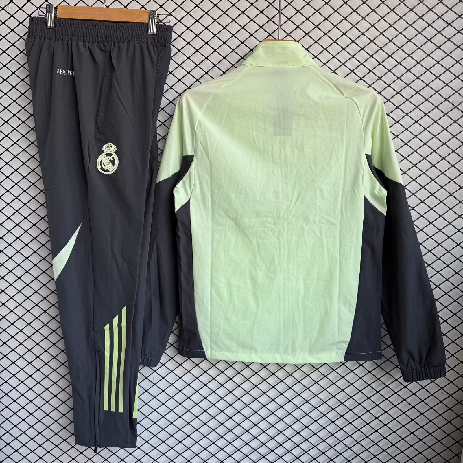 25-26 Real Madrid Green Windbreaker
