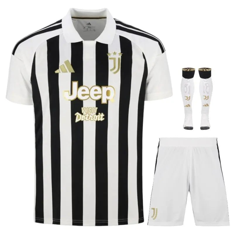 Kits Enfants Juventus Domicile 2026/2027 — visuel 1 sur 4