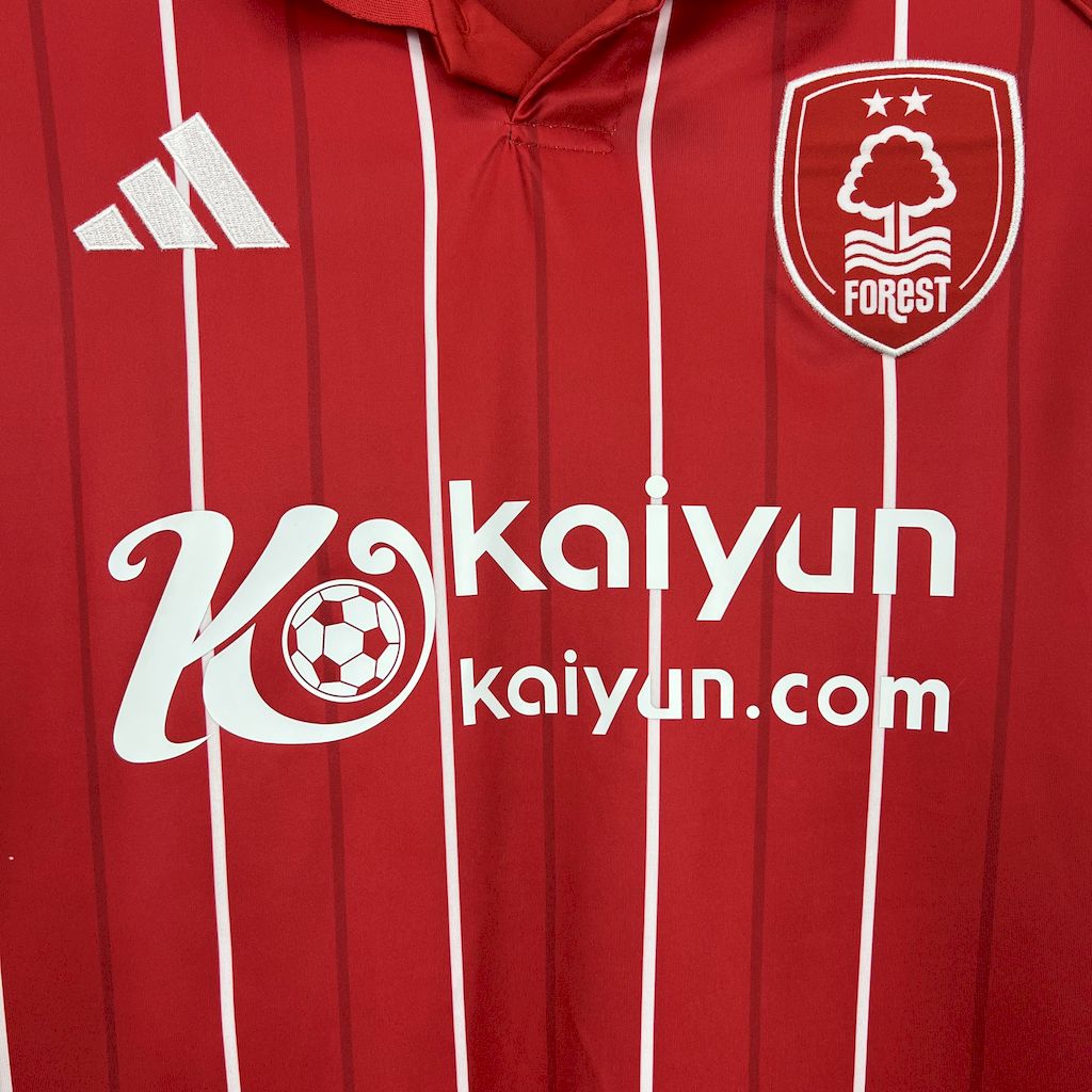 Maillot Nottingham Forest 2025-26