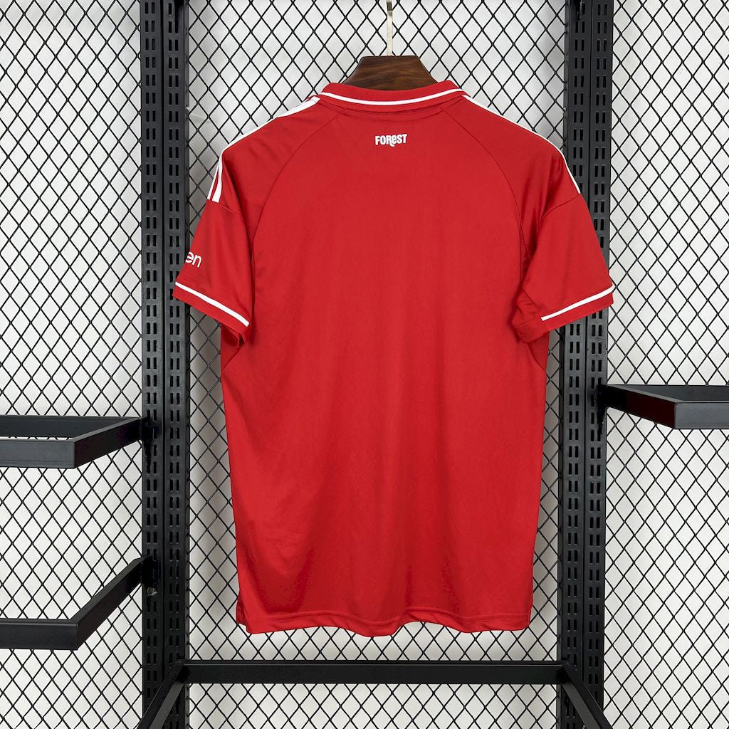 Maillot Nottingham Forest 2025-26