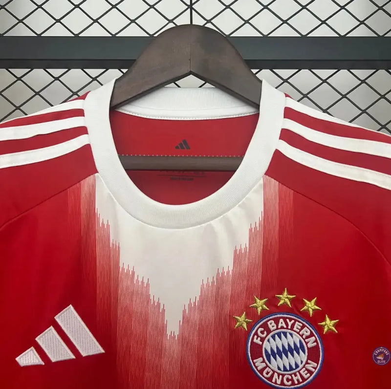 Maillot FC Bayern 2025/26 Domicile — visuel 2 sur 3
