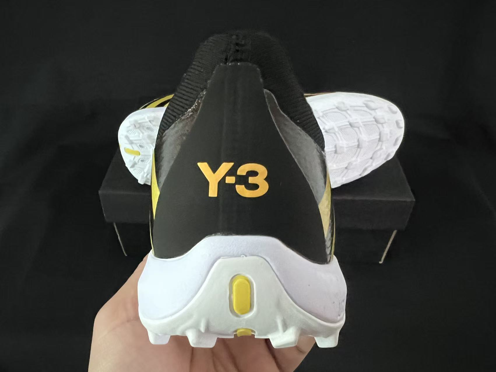 26 Predator Elite Tongue TF