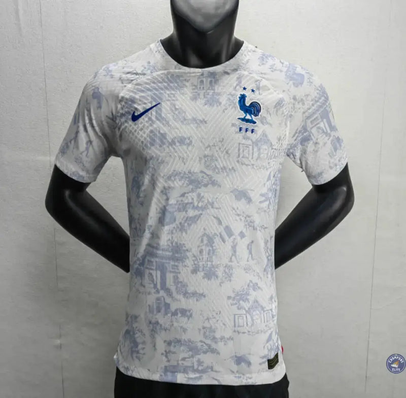 Maillot France 2022 Extérieur — visuel 1 sur 2