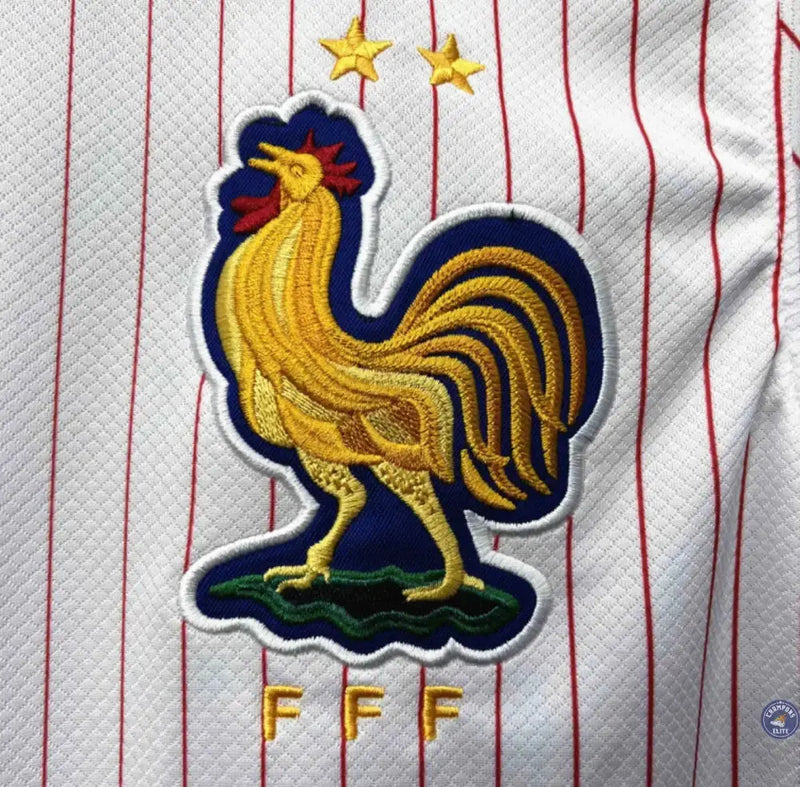 Maillot France 2024 Extérieur — visuel 3 sur 4