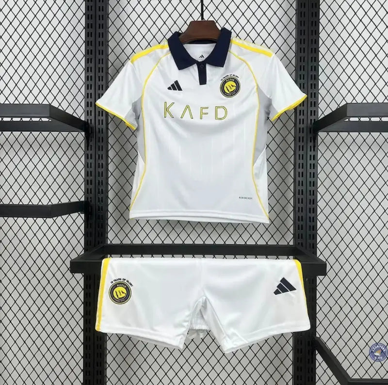 Kits Enfants Al-Nassr 2025/26 Extérieur — visuel 1 sur 2
