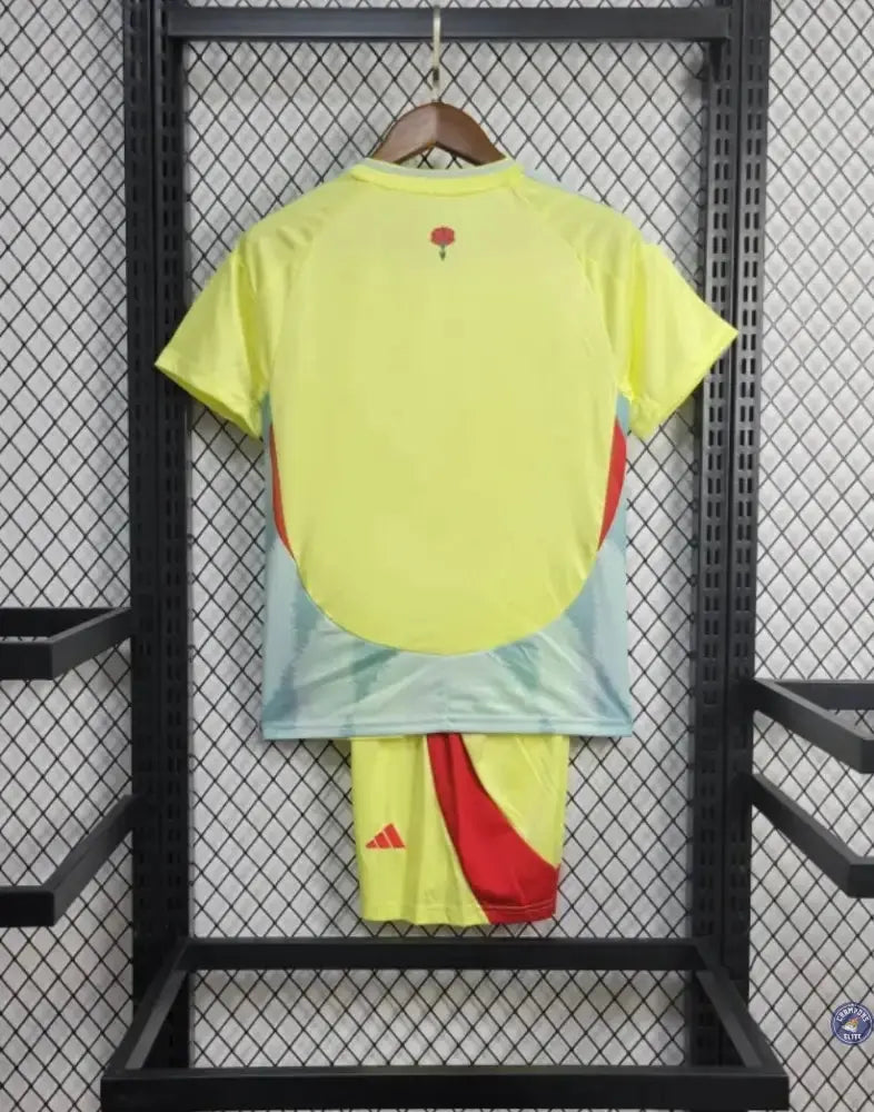 Kits Enfants Espagne 2024 Extérieur — visuel 2 sur 2