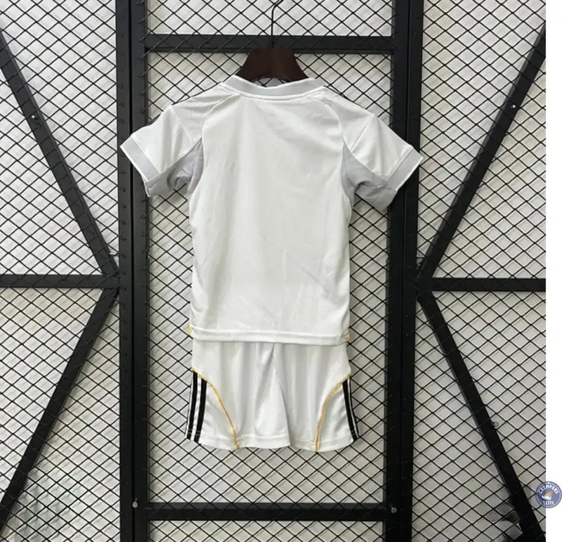 Kits Enfants Real Madrid 2025/26 Domicile — visuel 2 sur 2