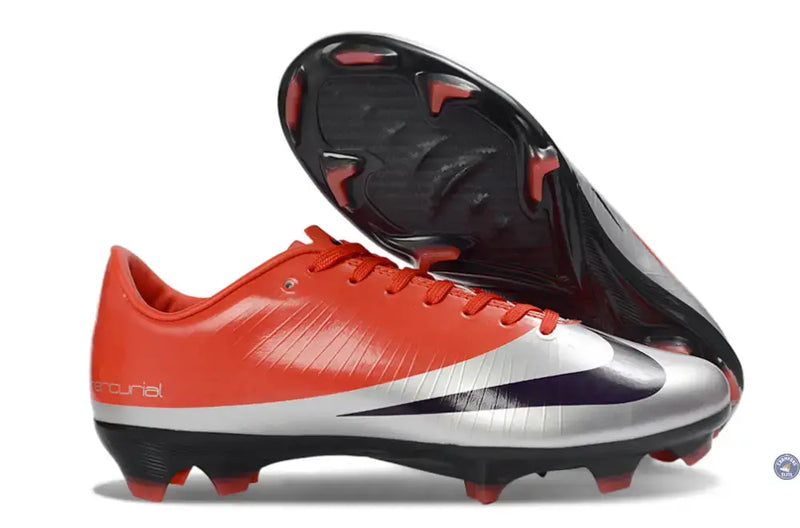 Nike Mercurial Vapor 5 Superfly Regen Cristiano FG 2009 - Rouge/Noir/Argenté — visuel 1 sur 4