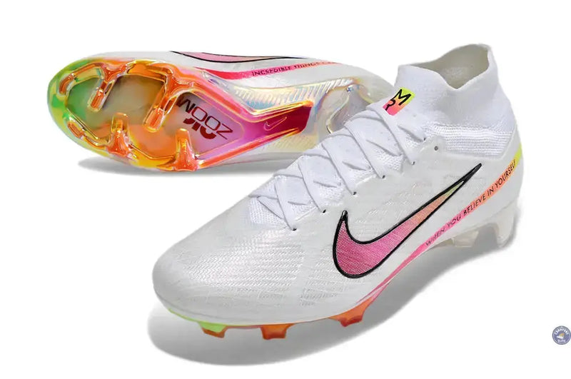 Nike Superfly 9 Elite FG x Marcus Rashford Blanc/Rose — visuel 3 sur 4