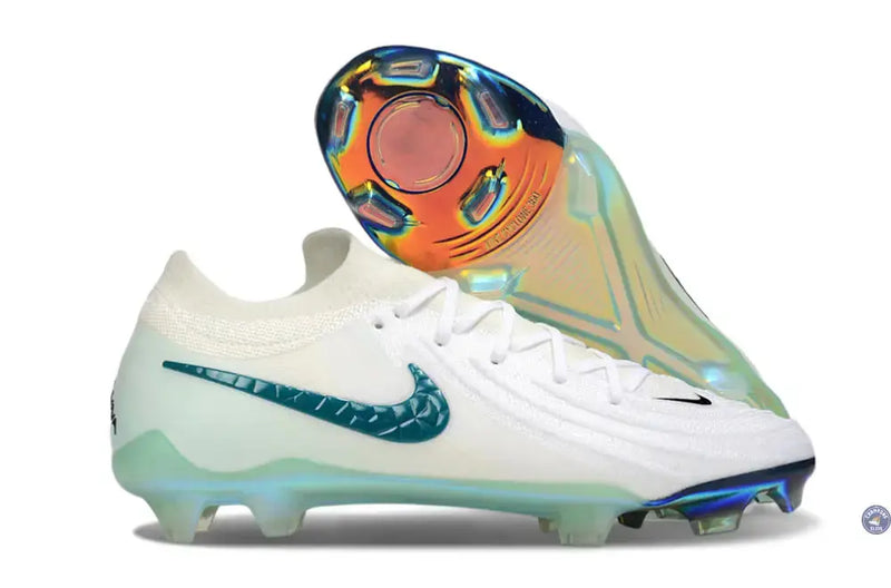 Phantom GX2 Elite FG Chromatic - Blanc/Multicolor — visuel 1 sur 4